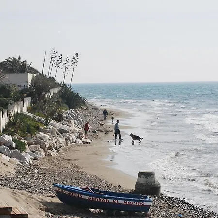 Beautiful 2 Steps From The Willa